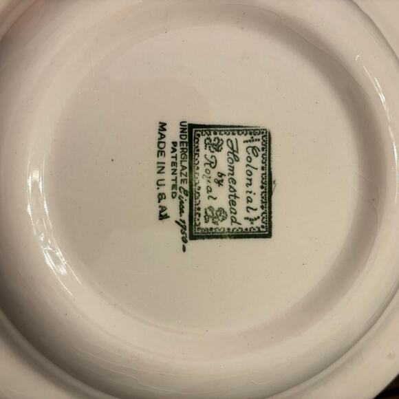 Vintage Set of 2 Royal Colonial Homestead Green 8 3/8" Rim Soup Bowls - Picture 6 of 7